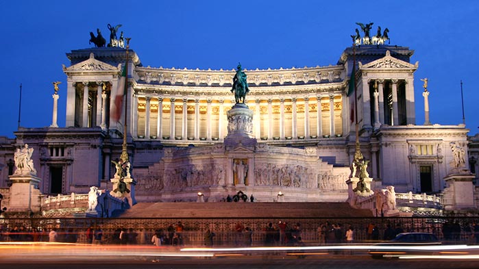 Top 10 Magnificent Monuments In Italy